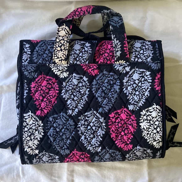 Vera Bradley Hanging Travel Organizer - Picture 2 of 6